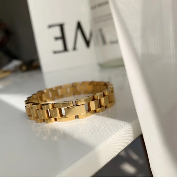 New 18k Gold Plated Titanium Steel Fashion Chain Bracelet. - Picture 2 of 2